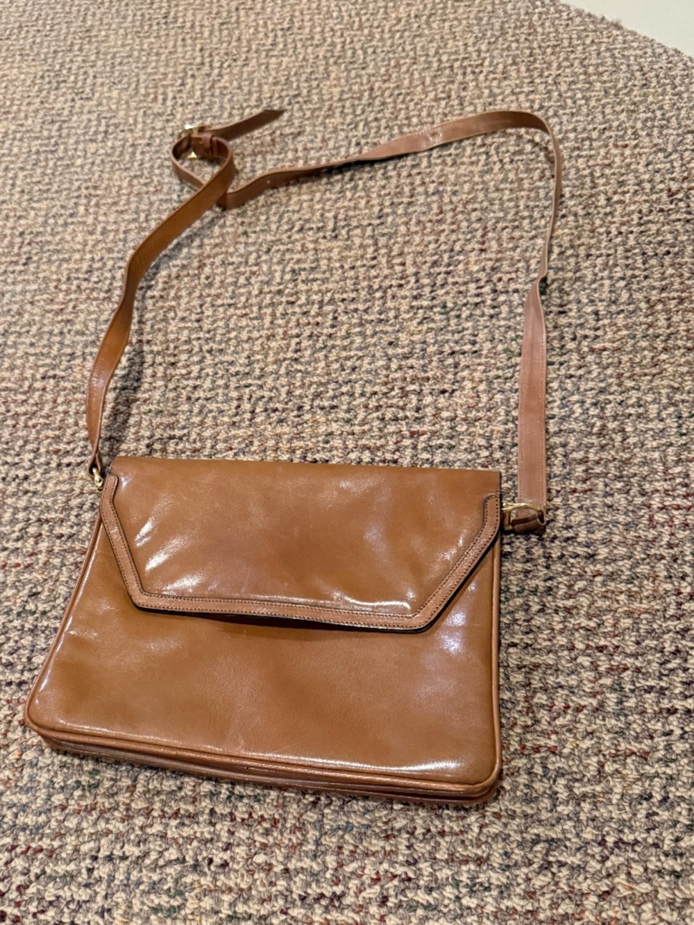 Vintage brown purse